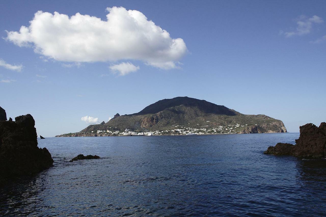 Villa La Ginestra à Panarea Extérieur photo