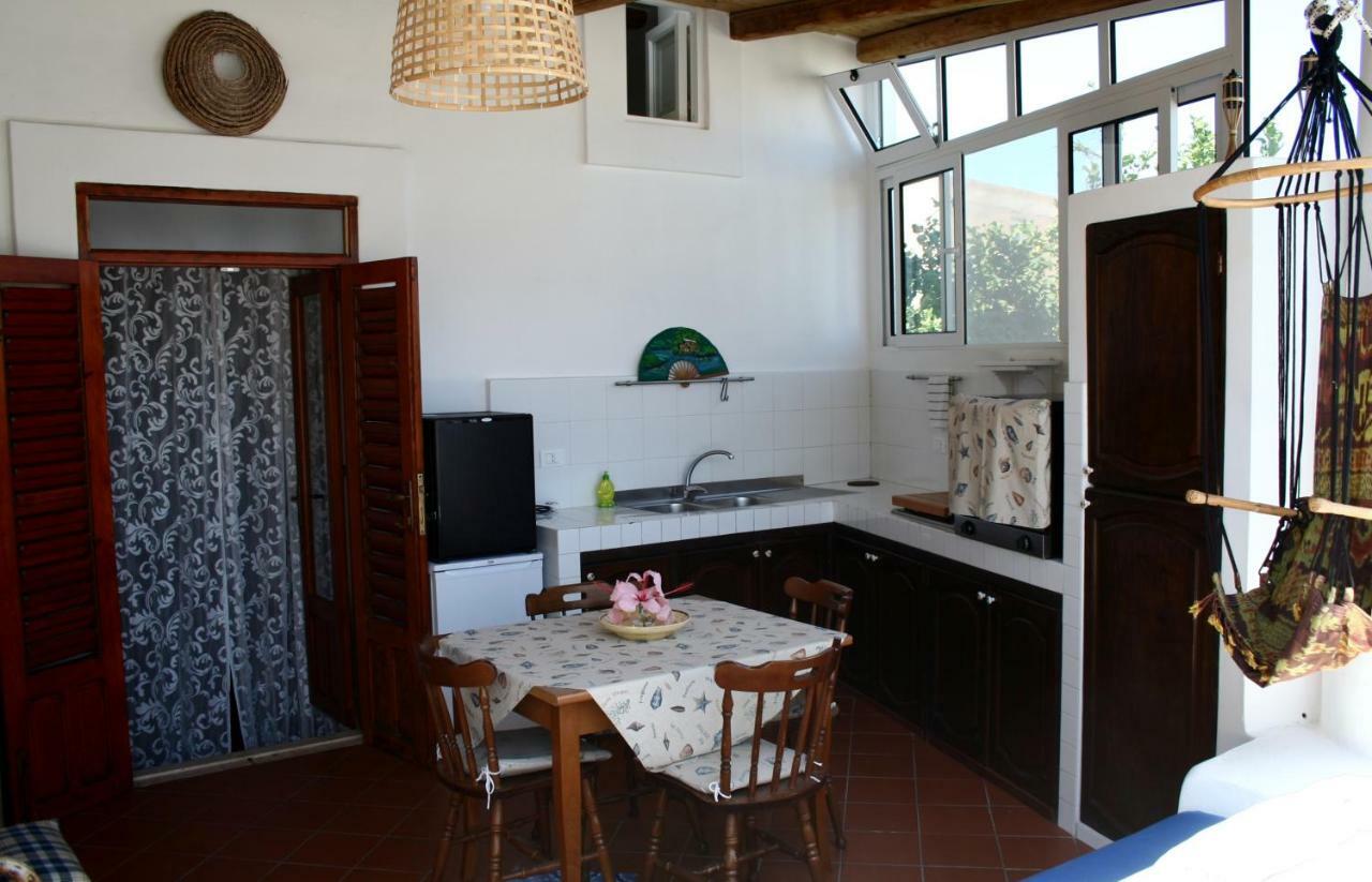 Villa La Ginestra à Panarea Extérieur photo